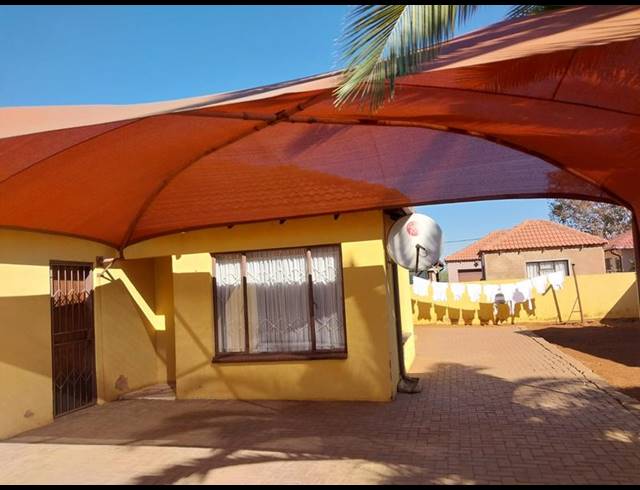3 BEDROOM HOUSE FOR SALE IN SOSHANGUVE VV